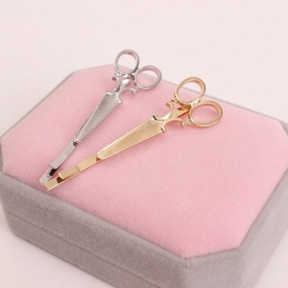 Metal Scissors Hair Clip (Gold) - Picture 3 of 7